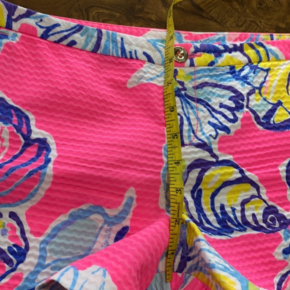 Lilly Pulitzer Adie Shorts - Picture 10 of 11